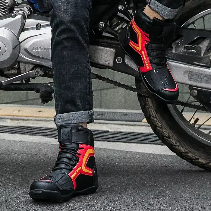 Bottes de moto coupe-vent