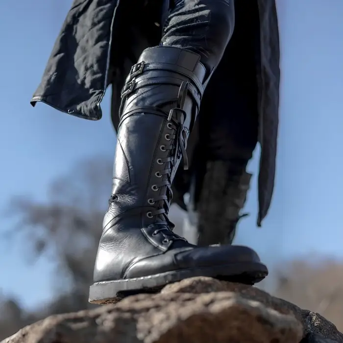 Bottes de moto pour hommes, bottes d'équitation hautes en cuir de Style Renaissance rétro médiéval à