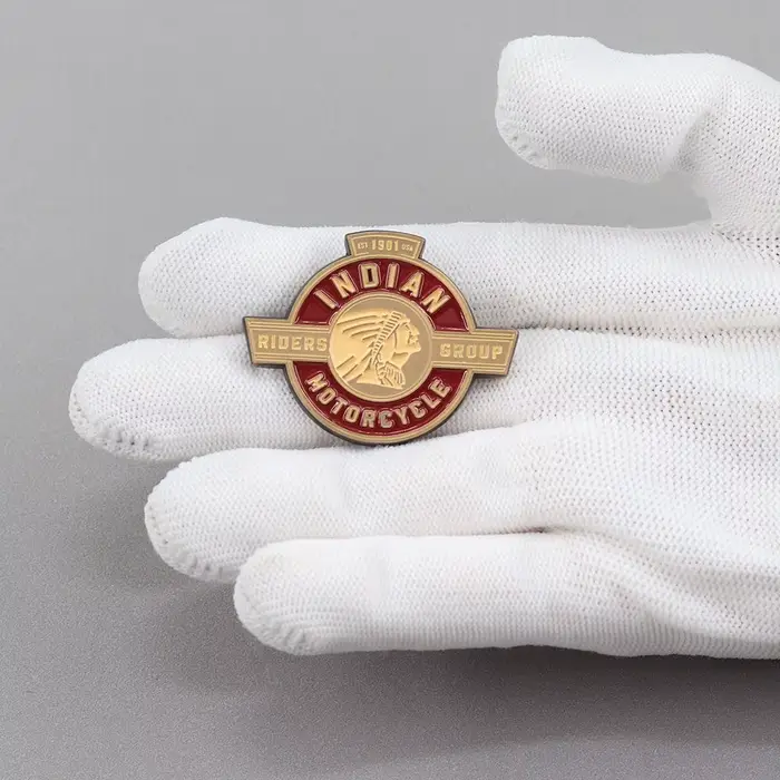 Ensemble de broches et badges de moto indiens