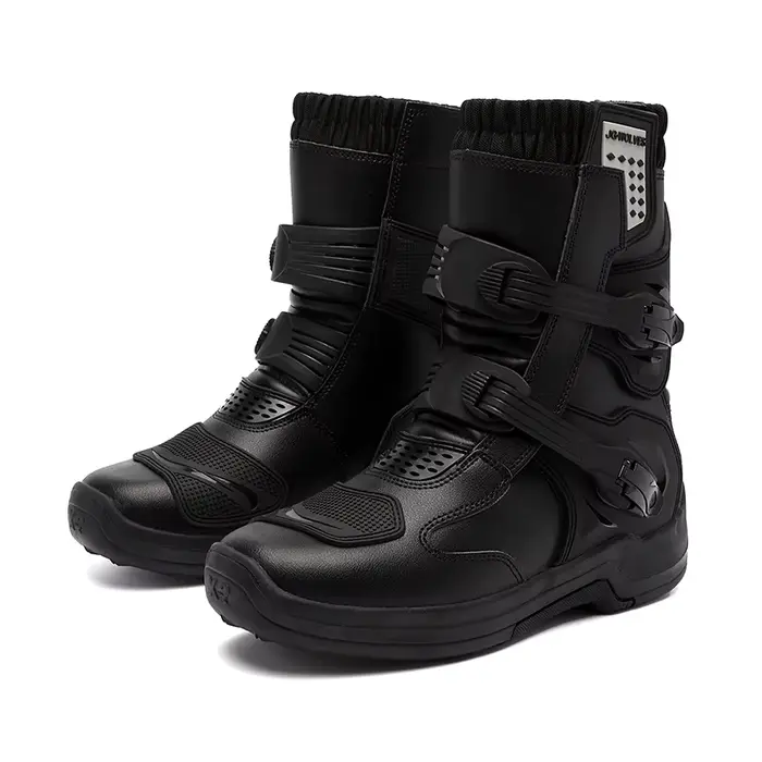 Bottes de moto noires pour hommes