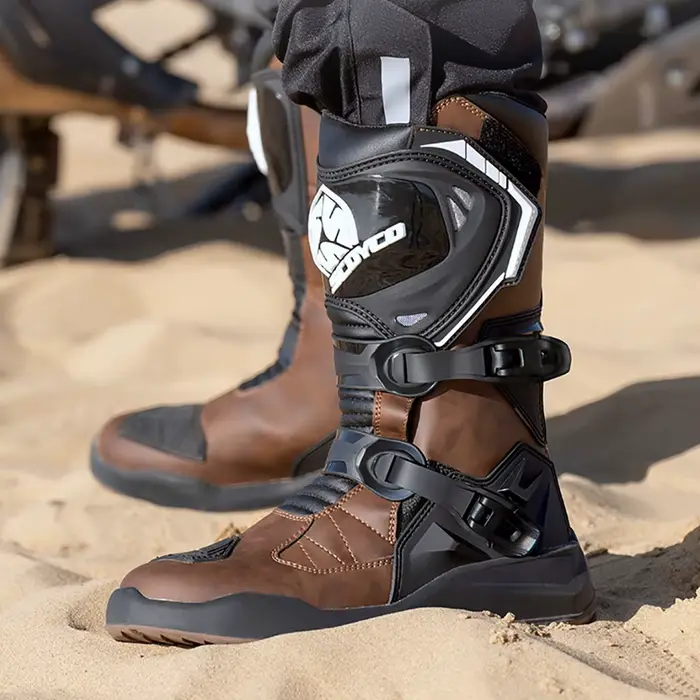 Bottes de moto professionnelles en cuir