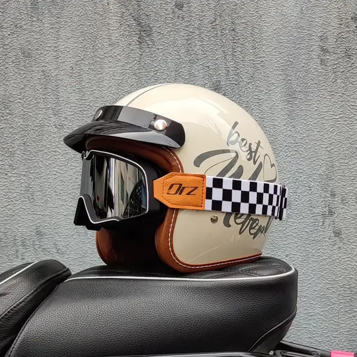 ORZ casque de moto 3/4 de haute qualité cascos para motos adapté aux hommes et aux femmes